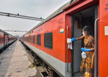 கொரோன சிகிச்சையில் இந்தியன் ரயில்வே !