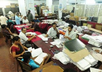 ஓப்பி அடித்தால் ஆப்பு சட்டம் கொண்டு வருகிறது மத்திய அரசு !