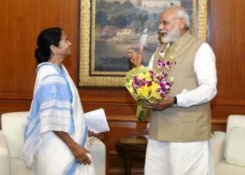 ஸ்டாலினை தொடர்ந்து பிரதமரை சந்திக்கும் மம்தா! இனி மோடியின் ஆட்டம் சும்மா தாறுமாறா இருக்கும்!