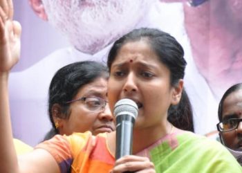 விநாயகர் உதயநிதிக்கு வெறும் ஒரு மண் பொம்மை! தி.மு.க மிஷனரிகளை மட்டுமே ஆதரிக்கிறார்கள்-காயத்ரி ரகுராம்!