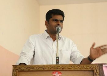 நிருபர்களை பங்கம் செய்தார் அண்ணாமலை IPS  வைரல் வீடியோ! கேள்வி கேட்கும் அடிப்படை அறிவு இருக்கா?