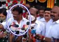 ஊடகங்களை ஒருமையில் பேசி அடக்கிய தி.மு.க அமைச்சர் வைரலாகும் வீடியோ..மயான அமைதி ஊடகவியாளர்கள்..