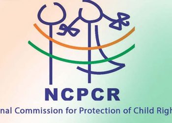 தமிழகம் விரையும் தேசிய குழந்தைகள் உரிமைகள் பாதுகாப்பு ஆணையம் தஞ்சாவூர் மாணவி தற்கொலை வழக்கில் தமிழக அரசு ஒத்துழைக்கவில்லை !