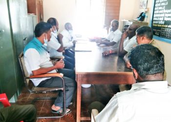 பொட்டு‌ வைக்கக் கூடாது – வேலூரில் அரசுப் பள்ளி ஆசிரியை அத்துமீறல்…