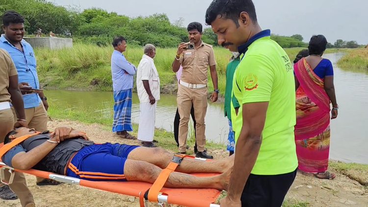 திருவெண்ணைநல்லூர் அருகே வெள்ள பாதிப்பின் போது சிக்கிக் கொண்டவர்களை மீட்கும் ஒத்திகை நிகழ்ச்சி நடைபெற்றது.